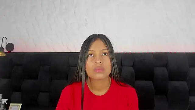 Snapshot of Kaylee_sweet_1 chatting on September 29, 2025, 7:30 pm Kaylee sweet 1 online show from September 29, 2025, 7:30 pm