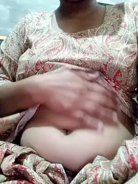 Snapshot of Hot_Babe33 chatting on February 3, 2025, 9:52 am Hot Babe33 online show from February 3, 2025, 9:52 am
