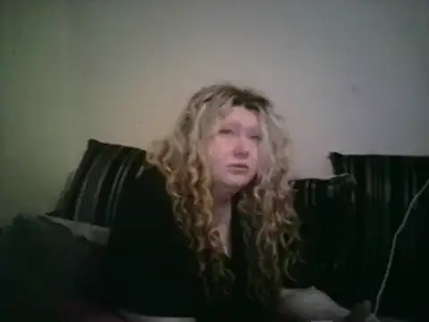 Snapshot of lilah-xo chatting on December 13, 2024, 4:49 pm lilah-xo online show from December 13, 2024, 4:49 pm