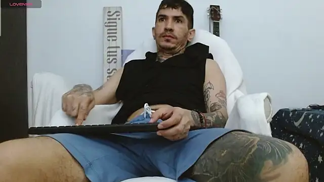 IaDoherty online show from December 1, 2025, 5:03 pm