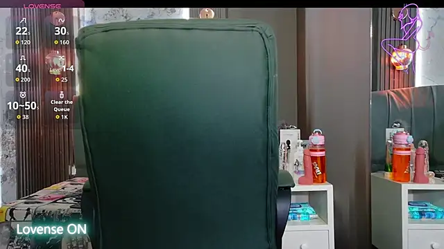 engel devil online show from November 26, 2025, 12:27 pm