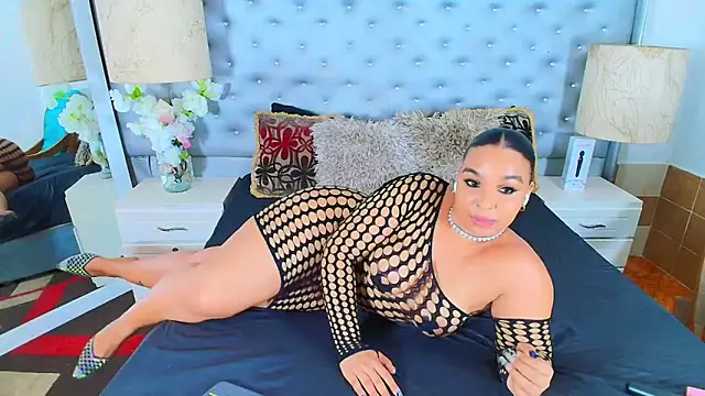 EileenBenzon online show from March 21, 2026, 3:19 am