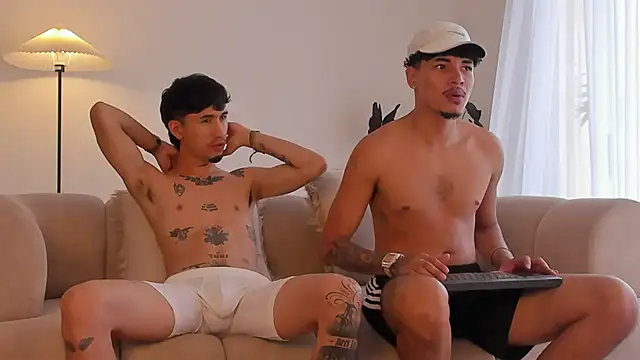 Ian and Noah online show from April 26, 2026, 9:12 pm