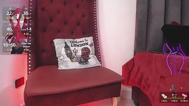 BiancaAntonelli online show from October 11, 2025, 1:34 pm