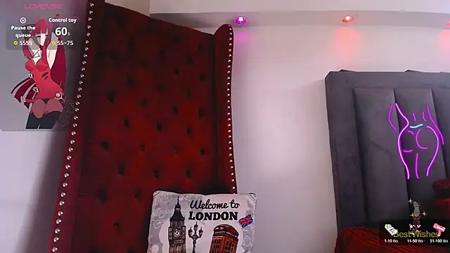 BiancaAntonelli online show from December 18, 2025, 1:15 pm