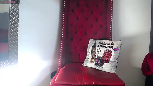 BiancaAntonelli online show from December 15, 2025, 1:06 pm