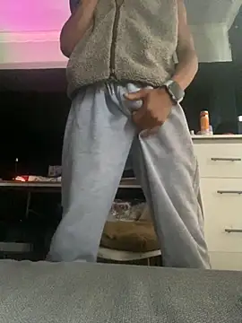 BlueIceCube online show from November 22, 2025, 12:37 pm