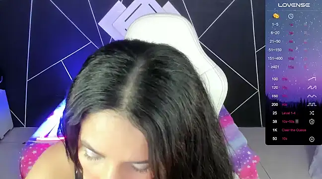 Snapshot of sofiakey chatting on December 30, 2024, 2:53 am sofiakey online show from December 30, 2024, 2:53 am