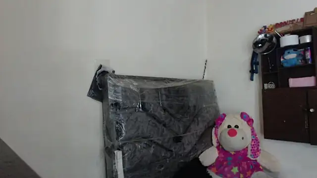 skinny sweet2411 online show from November 9, 2025, 7:34 am