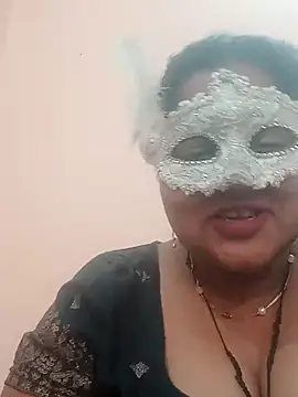 Snapshot of seemi_bhabhi chatting on March 8, 2025, 2:45 am seemi bhabhi online show from March 8, 2025, 2:45 am