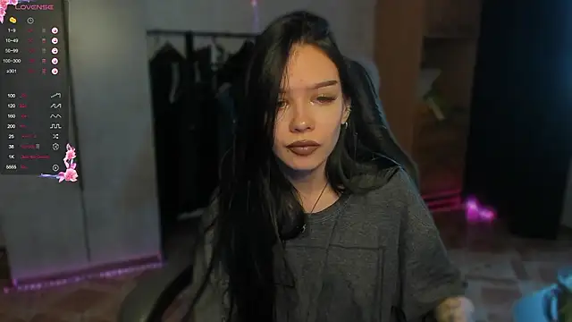 Snapshot of SweetyDeviliya chatting on February 17, 2026, 3:48 am SweetyDeviliya online show from February 17, 2026, 3:48 am