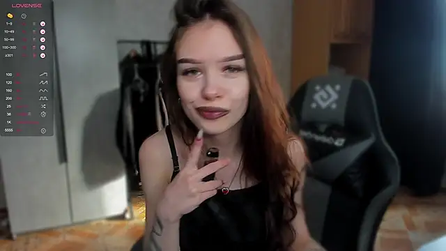 Snapshot of SweetyDeviliya chatting on February 2, 2026, 7:51 am SweetyDeviliya online show from February 2, 2026, 7:51 am