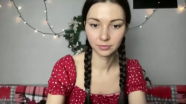 Snapshot of MonicaYour chatting on December 2, 2024, 12:15 am MonicaYour online show from December 2, 2024, 12:15 am