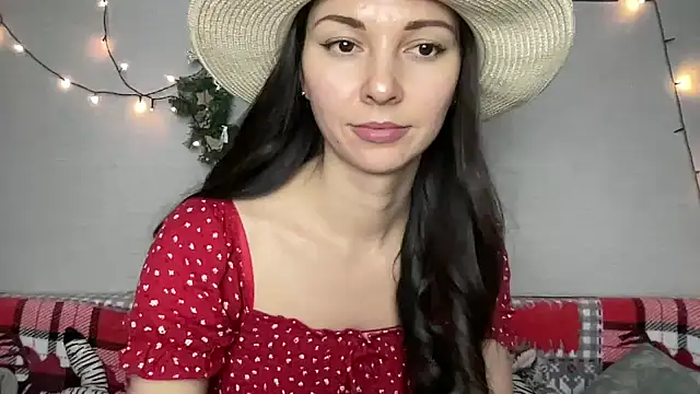 Snapshot of MonicaYour chatting on December 5, 2024, 12:14 am MonicaYour online show from December 5, 2024, 12:14 am