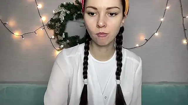 Snapshot of MonicaYour chatting on January 21, 2025, 12:07 pm MonicaYour online show from January 21, 2025, 12:07 pm