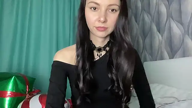 Snapshot of MonicaYour chatting on January 1, 2025, 6:16 pm MonicaYour online show from January 1, 2025, 6:16 pm