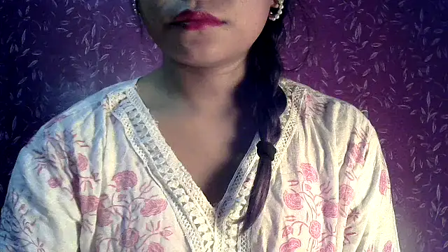 Snapshot of sanjana-77 chatting on January 25, 2025, 5:40 pm sanjana-77 online show from January 25, 2025, 5:40 pm