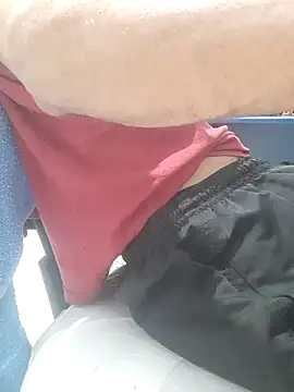 bbehemothh online show from November 5, 2025, 1:20 am