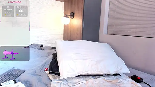 Edward max online show from December 19, 2025, 4:05 am