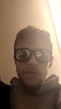 Snapshot of m19lonely chatting on January 16, 2025, 12:34 am m19lonely online show from January 16, 2025, 12:34 am