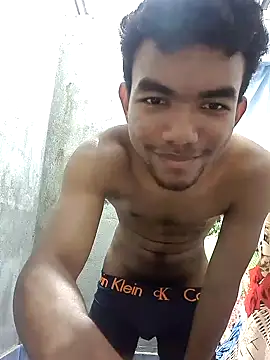 Snapshot of Reynold2608 chatting on December 27, 2024, 4:54 pm Reynold2608 online show from December 27, 2024, 4:54 pm