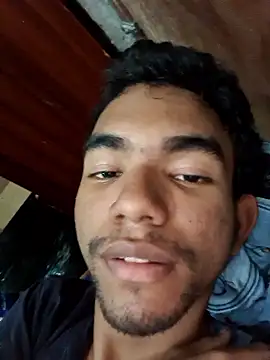 Snapshot of Reynold2608 chatting on January 5, 2026, 8:23 pm Reynold2608 online show from January 5, 2026, 8:23 pm