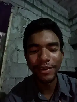 Snapshot of Reynold2608 chatting on January 9, 2026, 3:57 am Reynold2608 online show from January 9, 2026, 3:57 am