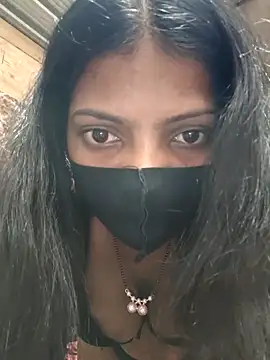 queensenorita online show from February 19, 2026, 8:11 am