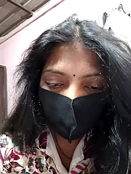 queensenorita online show from February 17, 2026, 7:16 am