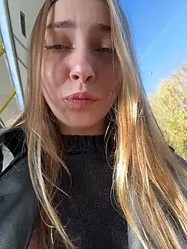 Sunny   Bunny online show from October 17, 2025, 12:07 pm