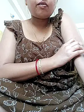 Snapshot of Priya_2222 chatting on November 15, 2025, 6:17 am Priya 2222 online show from November 15, 2025, 6:17 am