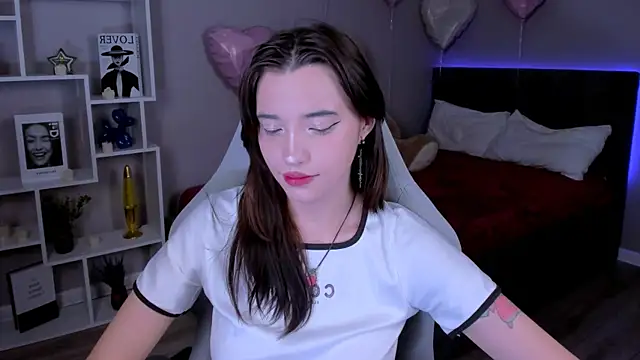 as1an girlfriend online show from March 16, 2026, 2:41 am