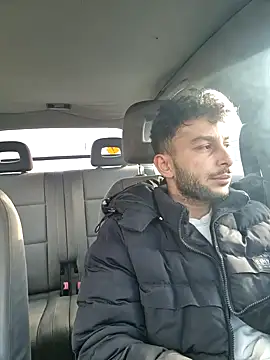 Snapshot of Iulianmarius12 chatting on February 22, 2026, 1:02 pm Iulianmarius12 online show from February 22, 2026, 1:02 pm