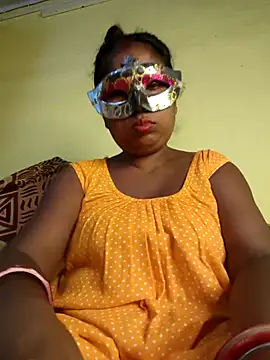 Snapshot of tinabhabhi chatting on July 11, 2026, 10:15 am tinabhabhi online show from July 11, 2026, 10:15 am