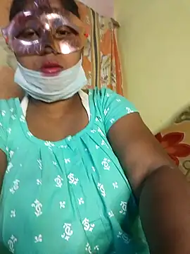Snapshot of tinabhabhi chatting on December 21, 2024, 11:01 am tinabhabhi online show from December 21, 2024, 11:01 am