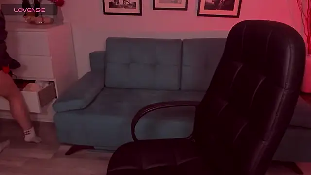 BellaSweetHeart online show from April 3, 2026, 6:14 pm