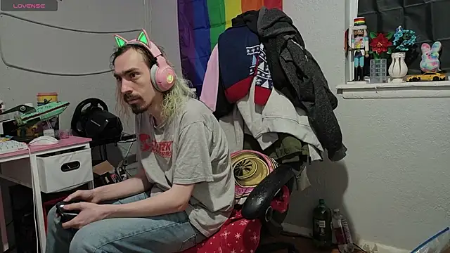 tallnerdyguy online show from January 19, 2026, 1:42 am