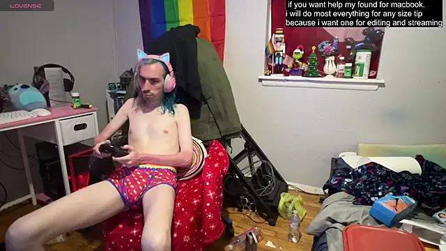 Snapshot of tallnerdyguy chatting on March 17, 2025, 2:52 am tallnerdyguy online show from March 17, 2025, 2:52 am