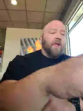 Snapshot of Strong_Bear89 chatting on December 18, 2024, 7:19 pm Strong Bear89 online show from December 18, 2024, 7:19 pm