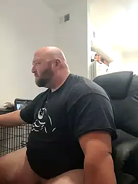 Snapshot of Strong_Bear89 chatting on December 9, 2024, 4:15 pm Strong Bear89 online show from December 9, 2024, 4:15 pm