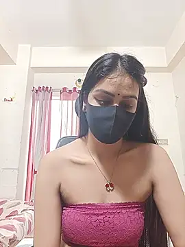 Snapshot of Tisha-01 chatting on July 9, 2026, 4:24 am Tisha-01 online show from July 9, 2026, 4:24 am