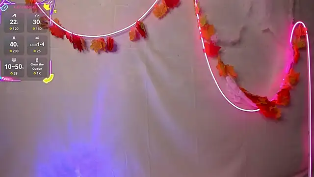 Snapshot of Fox_Lisa chatting on November 5, 2025, 10:02 pm Fox Lisa online show from November 5, 2025, 10:02 pm