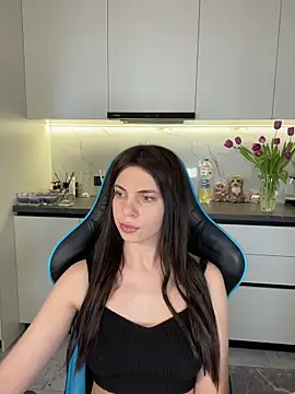 CurlyLara online show from March 8, 2026, 11:35 am