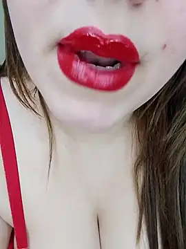 sexy-mariya online show from February 4, 2026, 8:15 pm