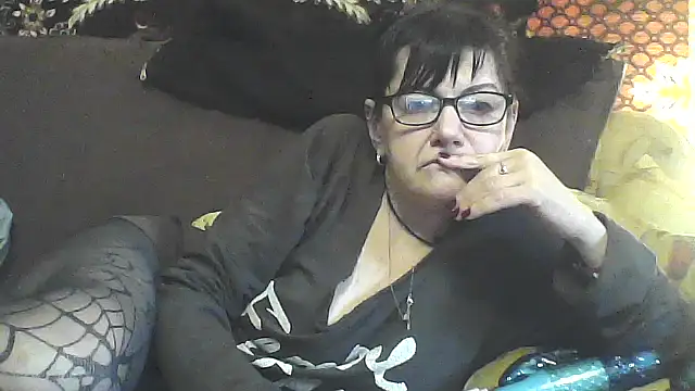 AlanaLaDream online show from March 13, 2026, 2:22 pm