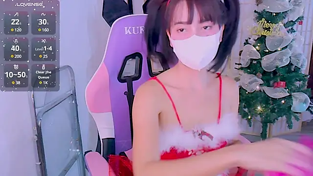 Snapshot of desiregirl69 chatting on December 25, 2024, 3:06 pm desiregirl69 online show from December 25, 2024, 3:06 pm