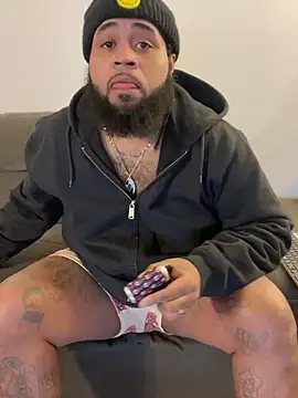 Snapshot of Pap1_Champo chatting on February 2, 2025, 8:02 am Pap1 Champo online show from February 2, 2025, 8:02 am