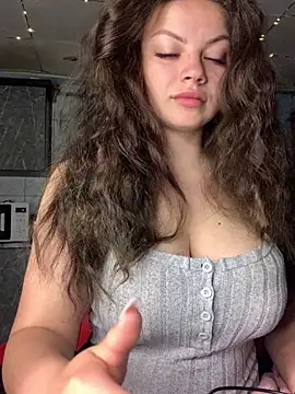 Sweeeeet Candy online show from March 28, 2026, 3:29 am