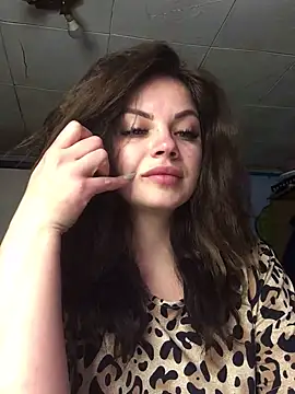 Snapshot of Sweeeeet_Candy chatting on March 1, 2025, 4:47 am Sweeeeet Candy online show from March 1, 2025, 4:47 am