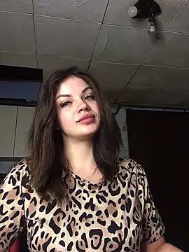 Snapshot of Sweeeeet_Candy chatting on February 16, 2025, 3:47 am Sweeeeet Candy online show from February 16, 2025, 3:47 am
